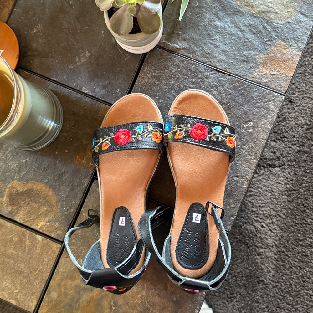 Floral Mexican Embroidered Sandals
